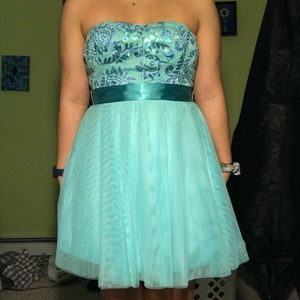 Blue/Turquoise Semi Formal Dress